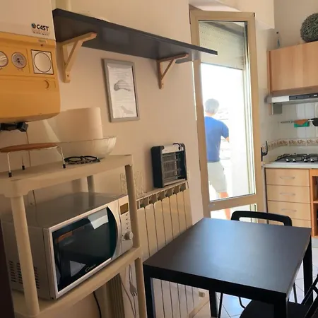 Apartment Fronte Mare - A Due Passi Dal Blu