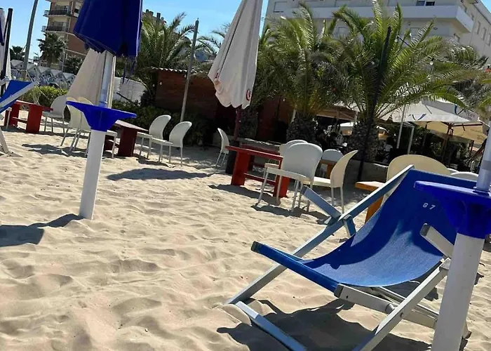 Appartamento Fronte Mare - A Due Passi Dal Blu Civitanova Marche